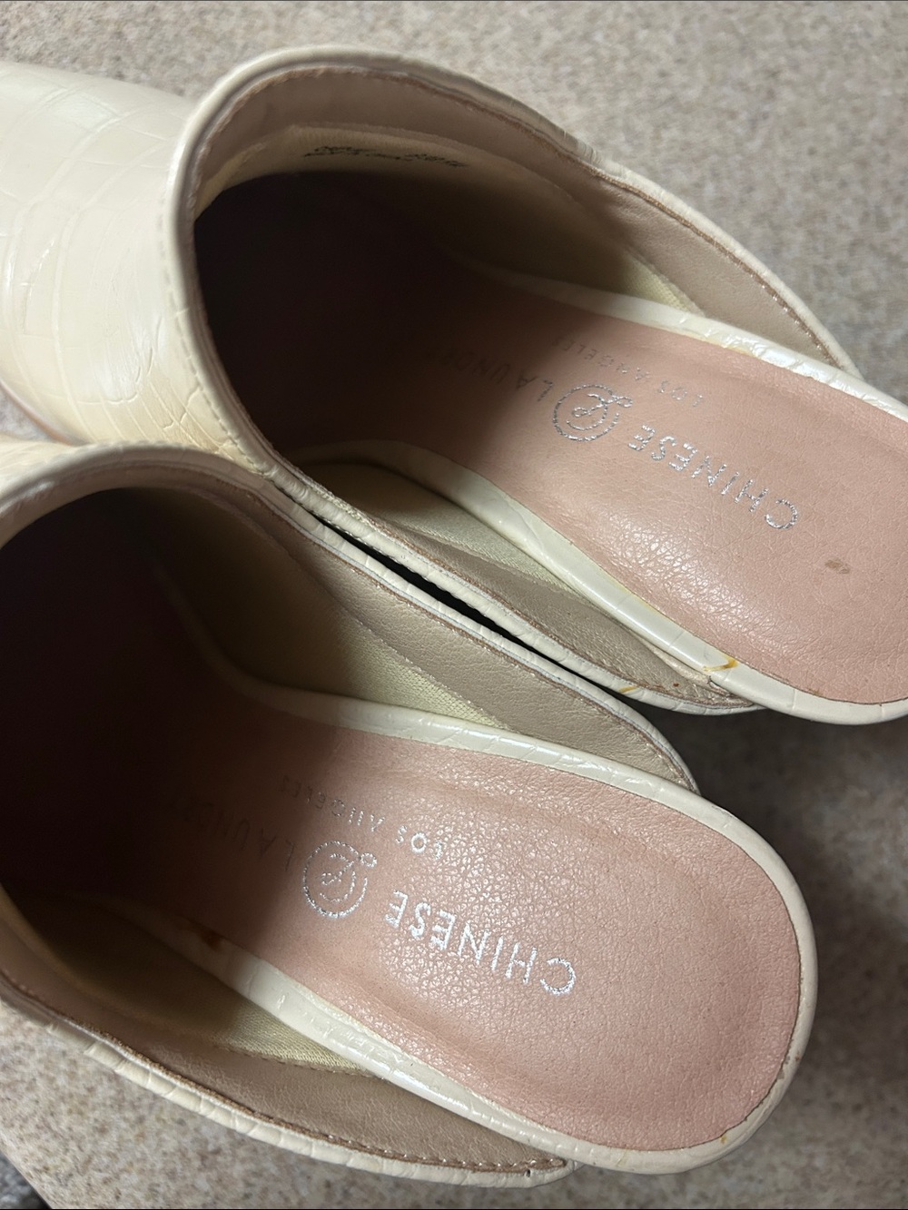 Chinese Laundry ivory Snake print mule size 8 - Picture 2 of 3